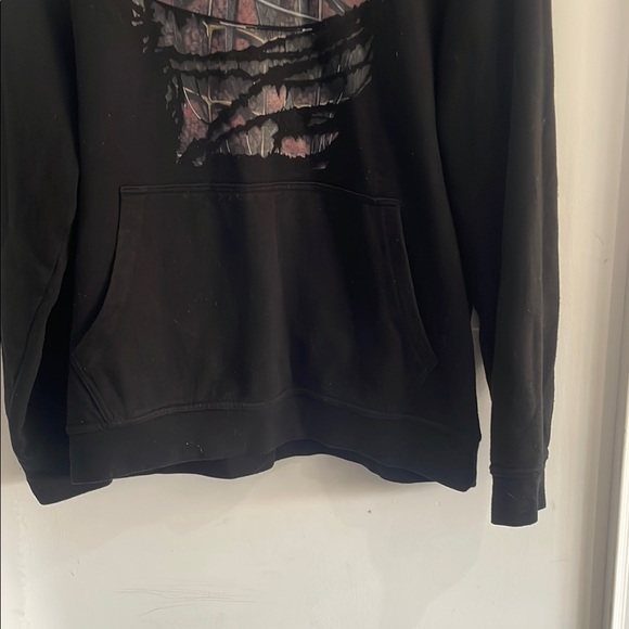 MARVEL MEN'S BLACK GRAPHIC HOODIE ANIME - SIZE LARGE - Picture 7 of 9